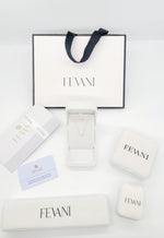 Laden Sie das Bild in den Galerie-Viewer, Heart Shaped Necklace Pendant: Luminous Diamonds in 925 Sterling Silver FEVANI