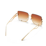 Laden Sie das Bild in den Galerie-Viewer, Women's Fevani Brown Square Oversized Sunglasses FEVANI