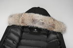 Last inn bildet i gallerivisningen, Women's Ritzy Down Parka Jacket in Black (Light Fox Hood Trim) FEVANI