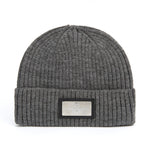 Last inn bildet i gallerivisningen, Fevani Wool Winter Hat With Metal Badge FEVANI
