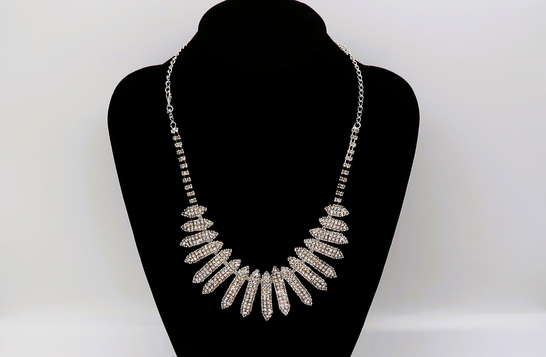 Women's Luxe Legacy Tear Drop Crystal Necklace - Bridal Necklace FEVANI