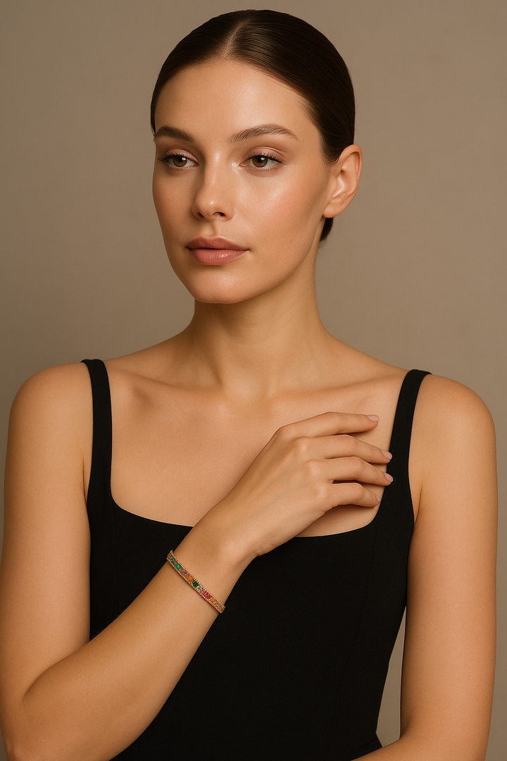 Women's Mystique Hues Strand Bracelet